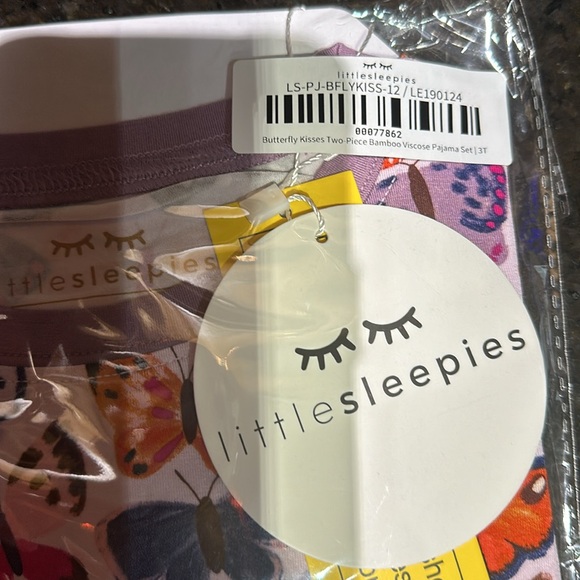 Little sleepies NIB 3T butterfly kisses two piece pajama set - Picture 3 of 3
